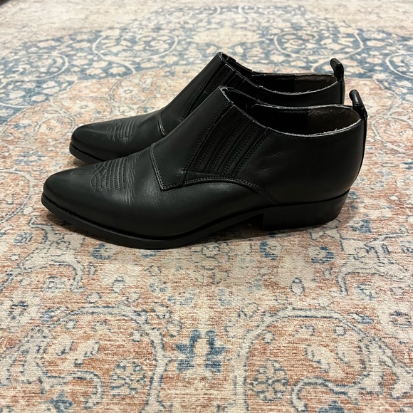 Vintage Cowgirl Booties - Picture 2 of 4